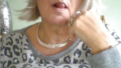 Sarah marie tiener neukt oma